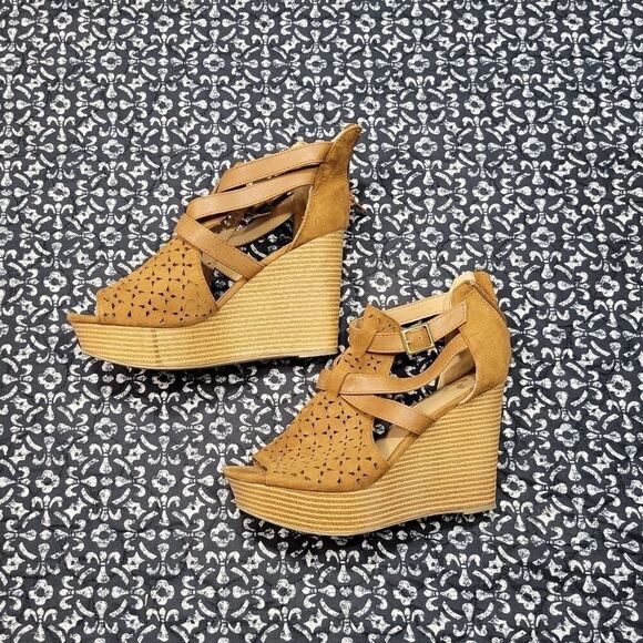 Report Sandals   - Picture 2 of 7